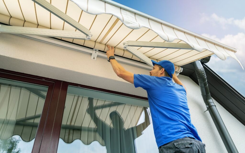 Energieeffiziente Heizsysteme Investiere in moderne, energieeffiziente Heizsysteme wie Brennwertkessel oder Wärmepumpen. Diese Systeme nutzen die Energie besser und können den Verbrauch erheblich senken. Regelmäßige Wartung und Einstellungen durch Fachleute gewährleisten, dass die Heizung optimal arbeitet. Zudem kann die Installation von Thermostaten und programmierbaren Steuerungen helfen, die Heizzeiten an den tatsächlichen Bedarf anzupassen und somit Energie zu sparen.